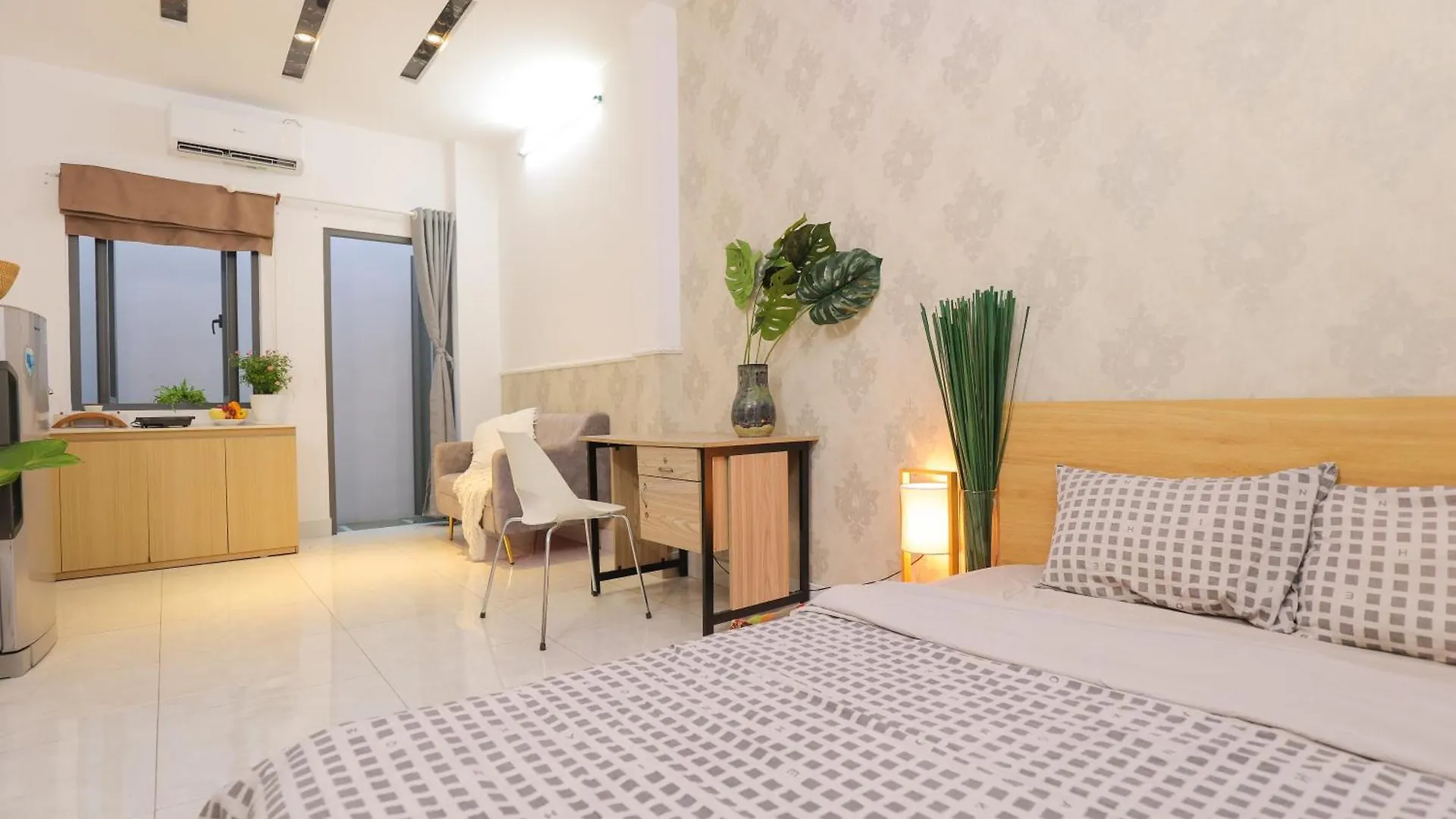 Cozy Studio In Phu Nhuan District Near District 1 Ho Chi Minh City Vietnam