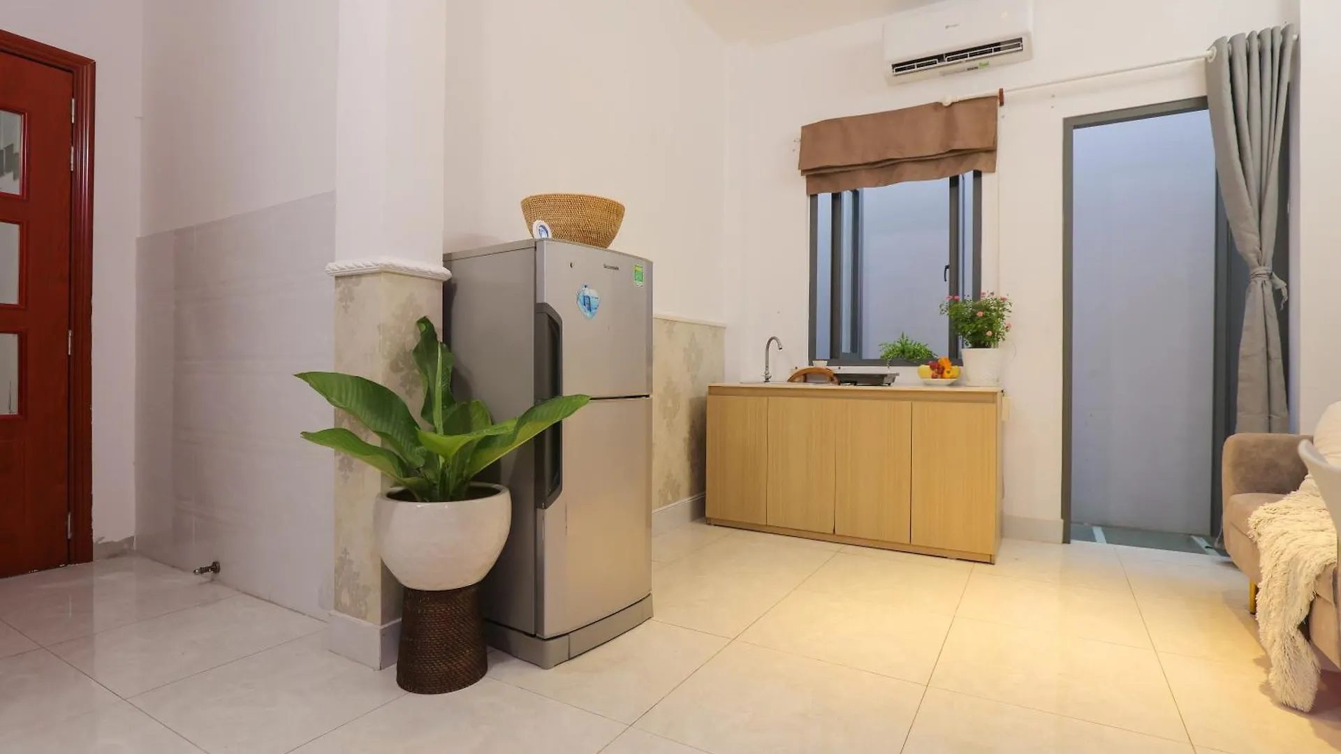 Cozy Studio In Phu Nhuan District Near District 1 Ho Chi Minh City Apartment