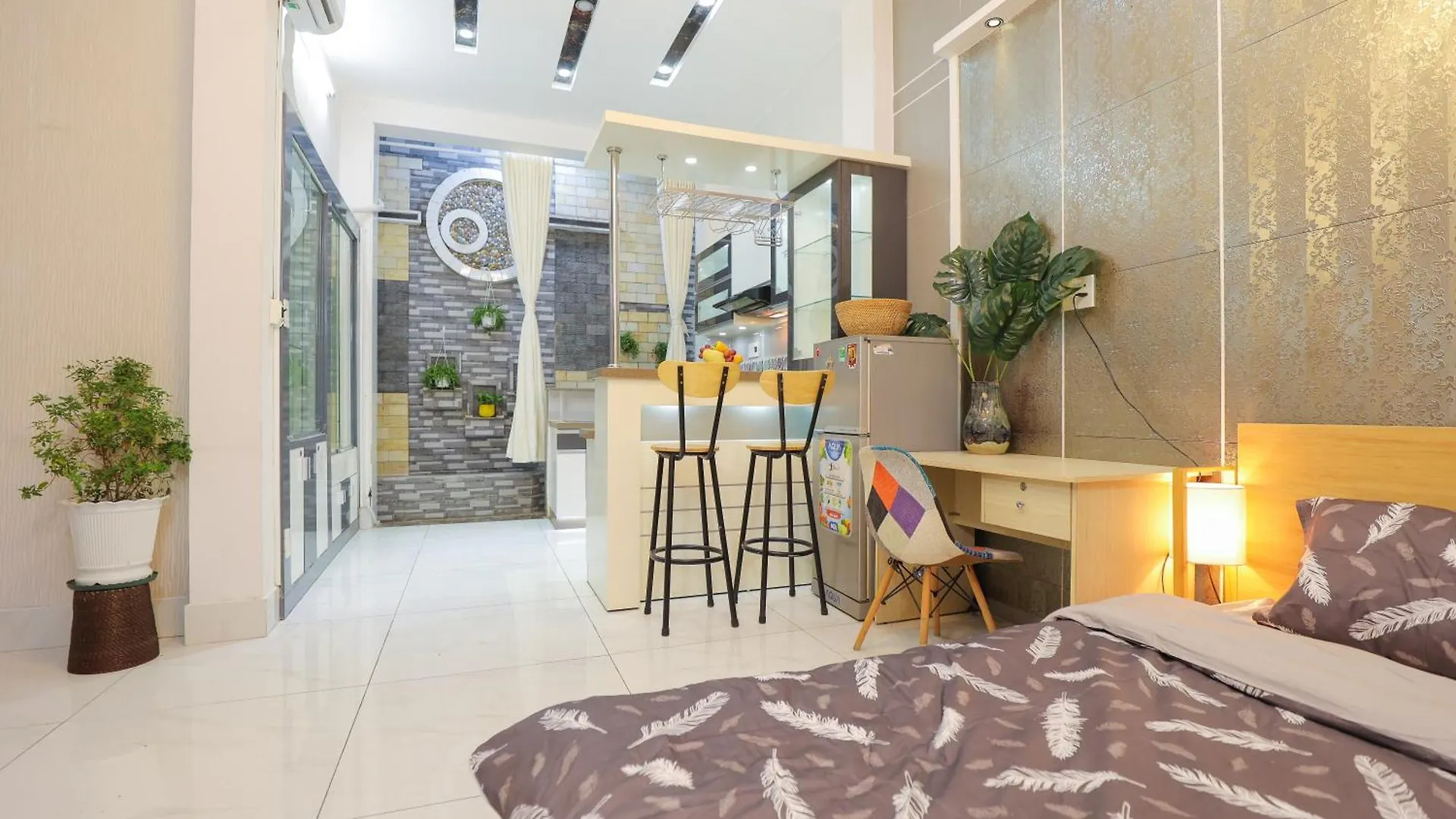 Cozy Studio In Phu Nhuan District Near District 1 Ho Chi Minh City